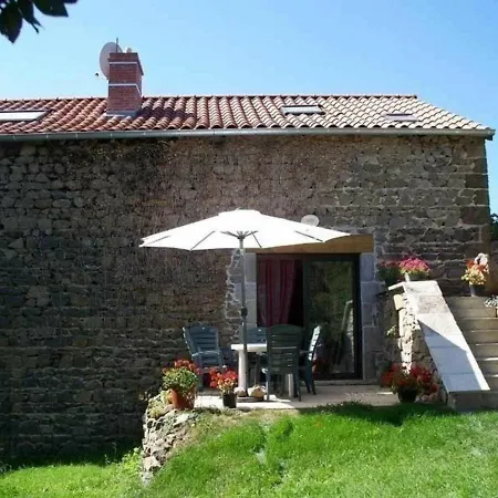 Semesterbostad Maison A Proximite De L'allier Avec Jardin En Terrasses, Pres De Chilhac Et Langeac - Fr-1-582-7 Cerzat